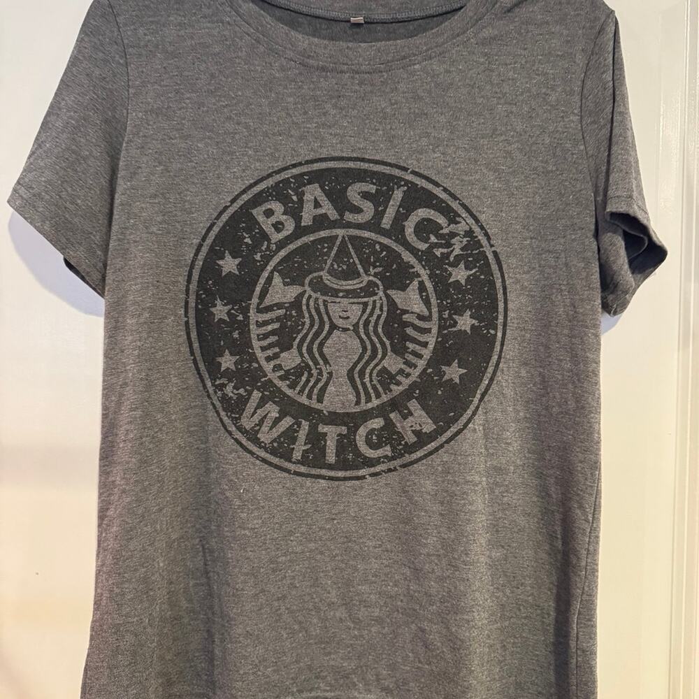 Basic Witch tee